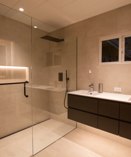 Spa-like bathroom transformation in Palo Alto
